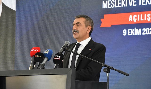 Bakan Tekin: 600 bin derslik inşa ettik
