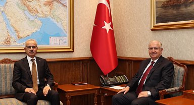 Bakan Uraloğlu Bakan Güler'i ziyaret etti