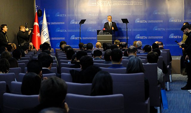 Bakan Uraloğlu: Basra Körfezi'ni Türkiye üzerinden Avrupa'ya bağlayacak yeni bir lojistik omurga oluşturuyoruz