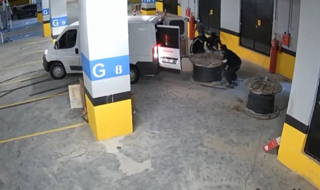 Bakırköy'de havuz inşaatından 2 milyon lira değerinde kablo çalan 13 şüpheli yakalandı