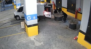 Bakırköy'de havuz inşaatından 2 milyon lira değerinde kablo çalan 13 şüpheli yakalandı