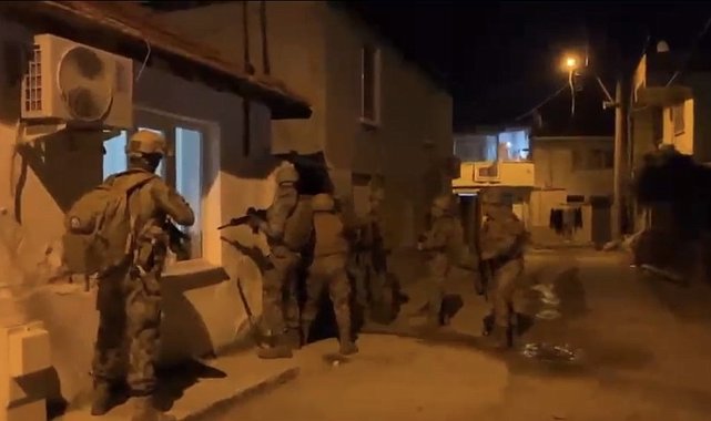 Balıkesir'de narkotik ve kaçak silah operasyonu: 20 gözaltı