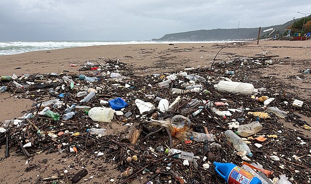Bartın Irmağı yağmur sonrası köpürdü