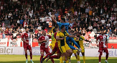 Batman Petrolspor-Turka Esenler Erokspor: 3-2