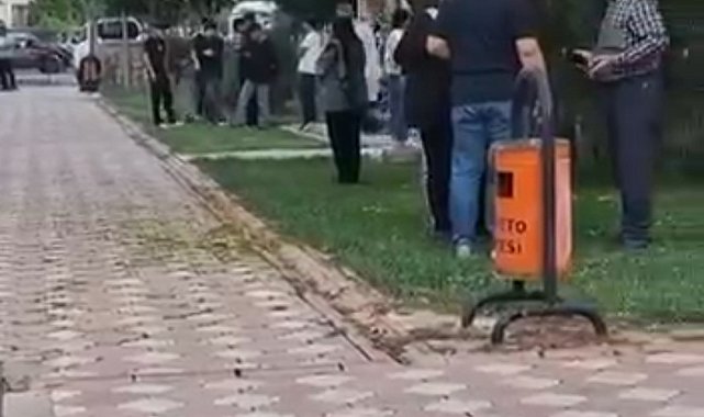 Batman'da halı silkelerken 8'inci kattan düşüp öldü