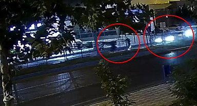 Batman'da otomobilin yayalara çarptığı kaza kamerada