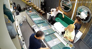 Bayburt'ta kuyumcuyu 130 bin TL dolandıran 4 şüpheli Gaziantep'te yakalandı