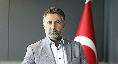 Bayraklı Belediyesi'ne operasyon: 46 gözaltı