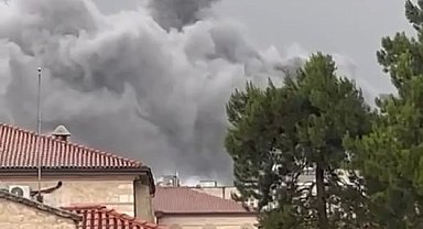 Bayrampaşa'da sanayi sitesinde yangın -1