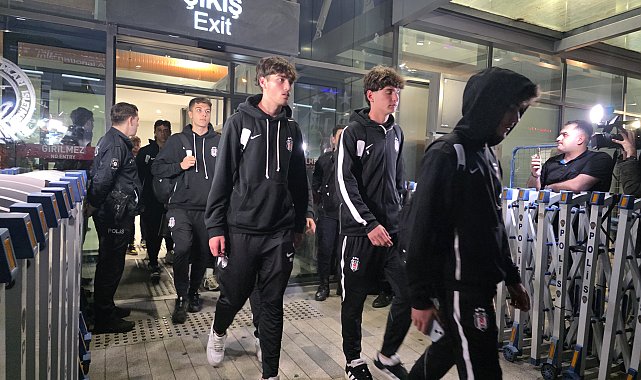 Beşiktaş kafilesi Trabzon'da