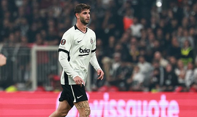 Beşiktaş'ta Ümit Akdağ'ın sağ eline kırık tespit edildi