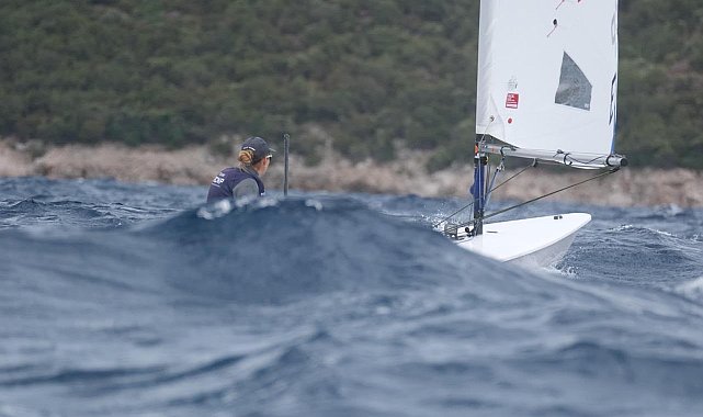 Bodrum'da fırtınaya rağmen yarış