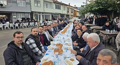 Bursa'da düzenlenen pilav etkinliğinde 100 kişi rahatsızlandı