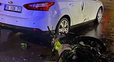 Bursa'da otomobille motosiklet çarpıştı: 2 yaralı