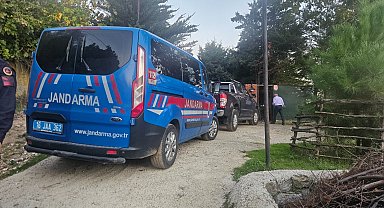 Bursa'da villa bahçesindeki 500 bin liralık güneş panellerini çaldılar