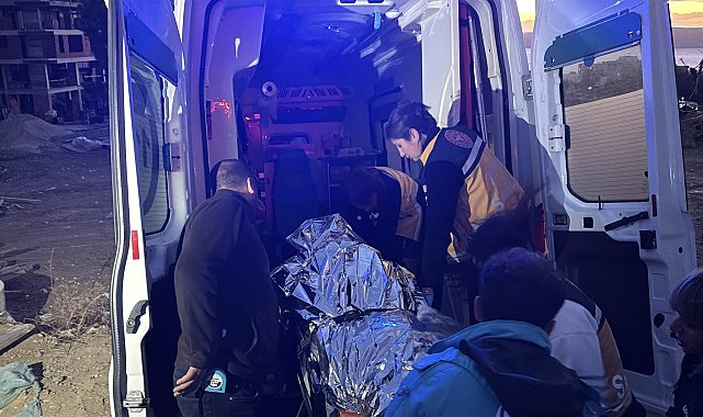Çanakkale'de toprak altında kalan 2 yabancı uyruklu işçi kurtarıldı