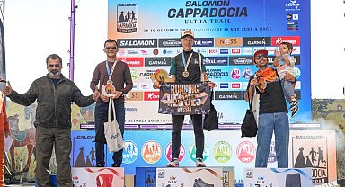 Cappadocia Ultra Trail'de dereceye giren sporcular ödüllerini aldı