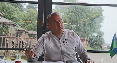 Çaykur Rizespor Teknik Direktörü Uçar: Futbolun kendisi temiz, güzel bir oyun. Bırakalım temiz ve güzel kalsın