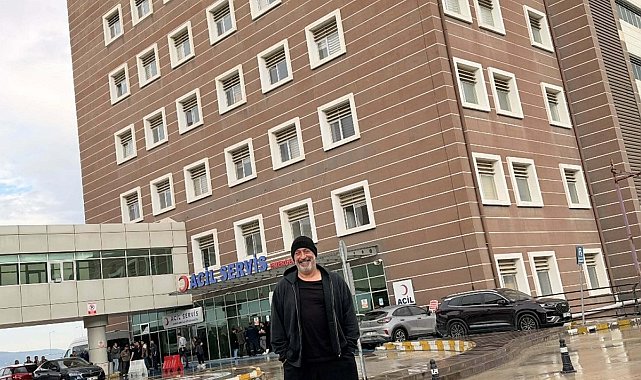 Cem Yılmaz, Çanakkale'de tedavi gördüğü hastaneye kontrole geldi