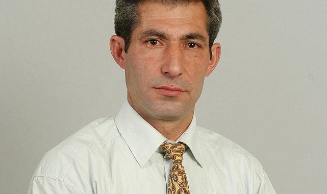 Ceviz ağacından düşüp öldü