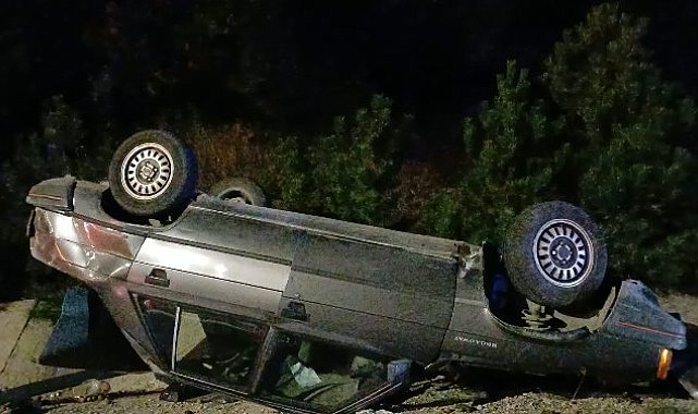 Çorum'da iki otomobil çarpıştı: 3 yaralı