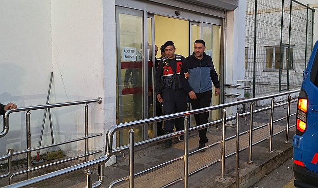 Çukurova Belediyesi'ne operasyonda gözaltına alınan 49 şüpheli adliyede