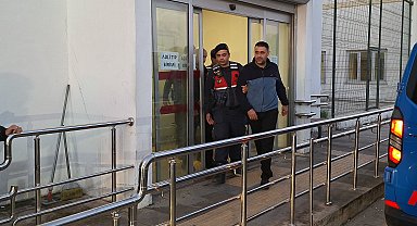 Çukurova Belediyesi'ne operasyonda gözaltına alınan 49 şüpheli adliyede