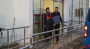 Çukurova Belediyesi'ne yönelik operasyonda gözaltına alınan 49 şüpheliden 34'ü tutuklandı