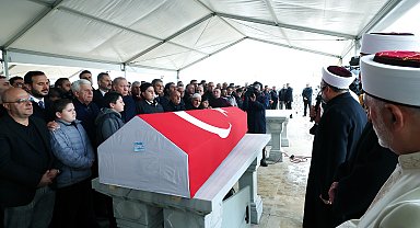 Cumhurbaşkanı Erdoğan, Dündar Ziya Gültekin'in cenaze törenine katıldı