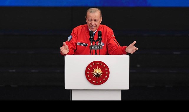Cumhurbaşkanı Erdoğan: Türkiye'nin geleceği emin ellerde