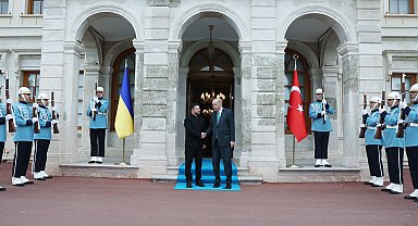 Cumhurbaşkanı Erdoğan ve Zelenskiy'in İstanbul'daki görüşmesi başladı