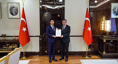 Cumhurbaşkanı Yardımcısı Yılmaz, Japonya Devlet Bakanı Nakasone ile görüştü