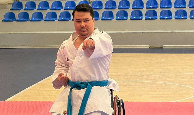 Depremde iki bacağını kaybetti, hastanede tanıştığı para karate ile hayata tutundu