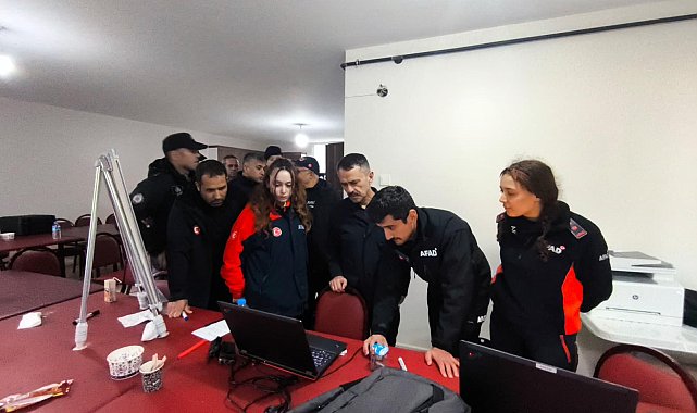 Dereye düşen cipin sürücüsü kurtuldu; 1 ölü, kayıp 1 kişi aranıyor