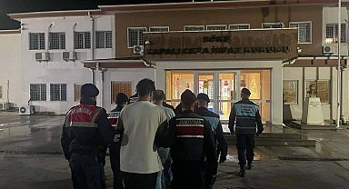 Didim'de 8 kaçak göçmen ile otel sahibi ve çalışanı tutuklandı