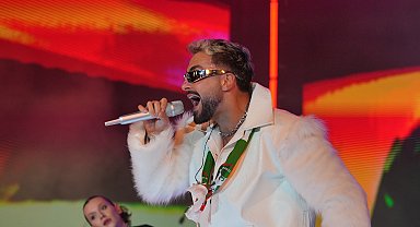 Diyarbakır Kültür Yolu Festivali'nde Sefo, konser verdi