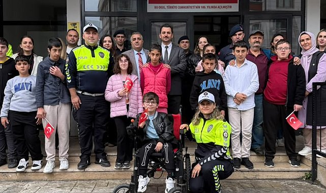 DMD'li Muhammet'in ekip araçlarıyla şehir turu hayali, Vali Ergün'ün talimatıyla gerçek oldu