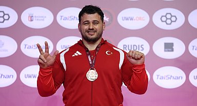 Dünya Güreş Şampiyonası Astana'da başladı
