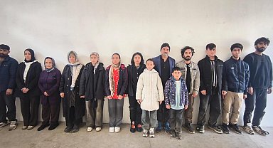 Edirne'de 16 kaçak göçmen yakalandı; 2 organizatör tutuklandı