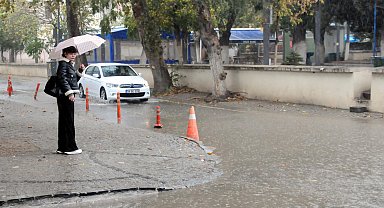 Edirne'de sağanak etkili oldu