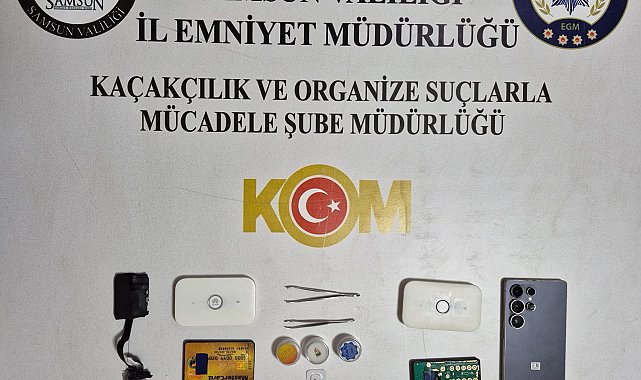 Ehliyet sınavında kopya düzeneği ortaya çıkarıldı