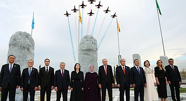 Emine Erdoğan'dan TDT Zirvesi paylaşımı