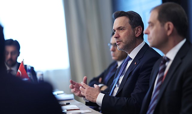 Enerji ve Tabii Kaynaklar Bakanı Bayraktar, Rusya'da