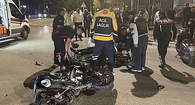 Eskişehir'de 2 motosiklet çarpıştı: 2 ağır yaralı