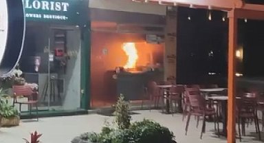 Etiler'de restoran alev alev yandı