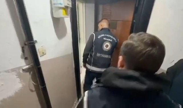 Fatih'te göçmen kaçakçılığı operasyonu: Zorla çalıştırılan 8 kadın kurtarıldı