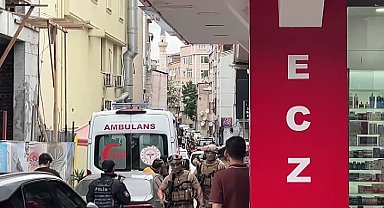 Fatih'te icra memurlarıyla tartışıp havaya ateş açan kiracı gözaltına alındı