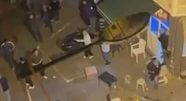 Fatih'te tartıştığı kişilere silahla ateş açan şüpheli tutuklandı; saldırı kamerada