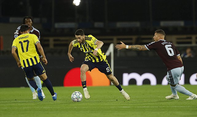 Fenerbahçe, Aston Villa deplasmanında farklı mağlup oldu