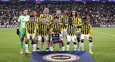 Fenerbahçe, Slavia Prag karşısında 2-0'ı koruyamadı, 2 puanı bıraktı